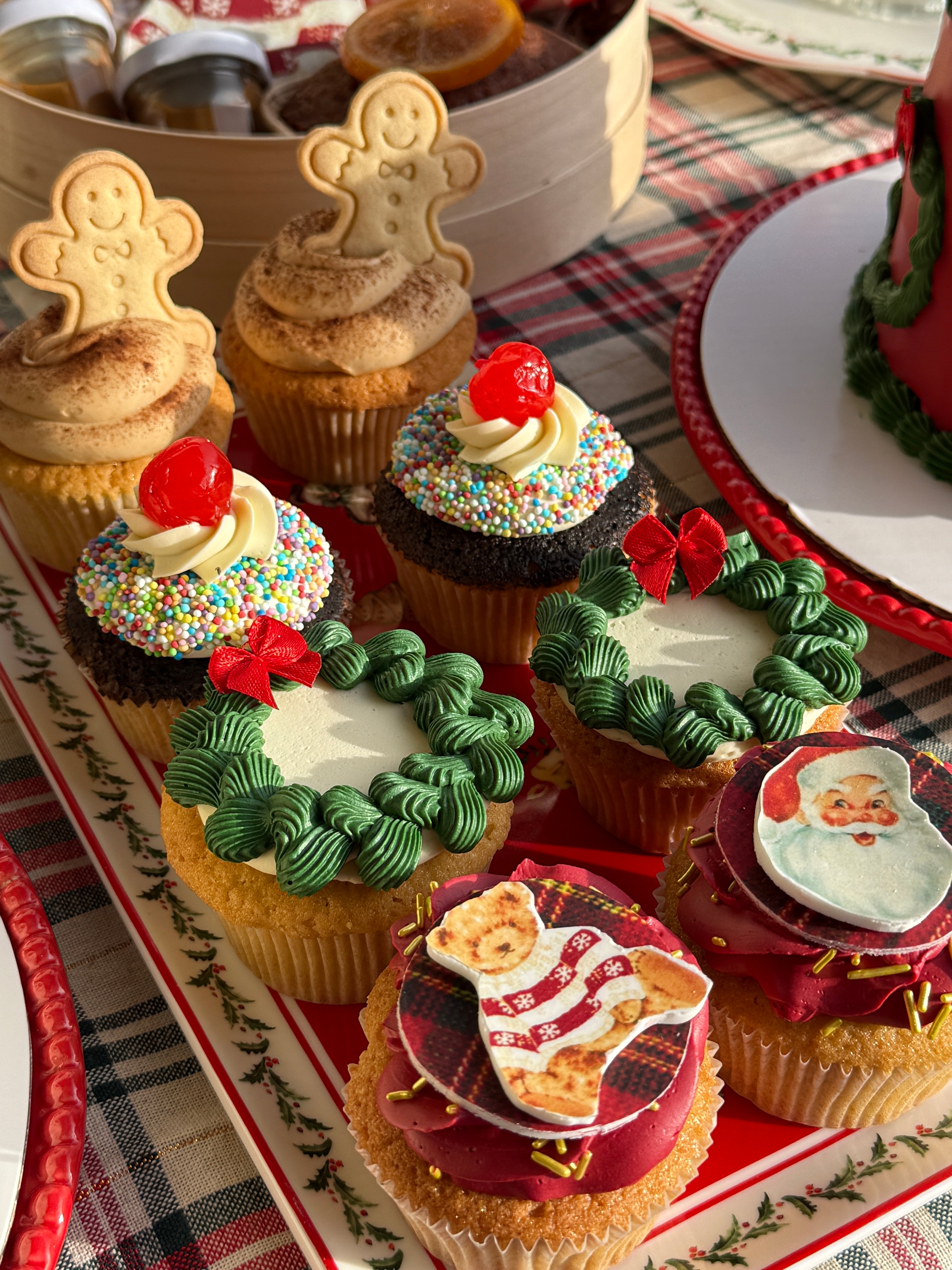 12 Cupcake Vintage Christmas 🎄