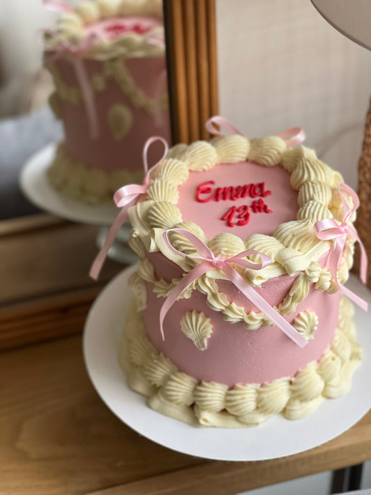 Big vintage cake